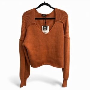 Very J V-Neck Oversized Sweater. Orange Burnt. Size S